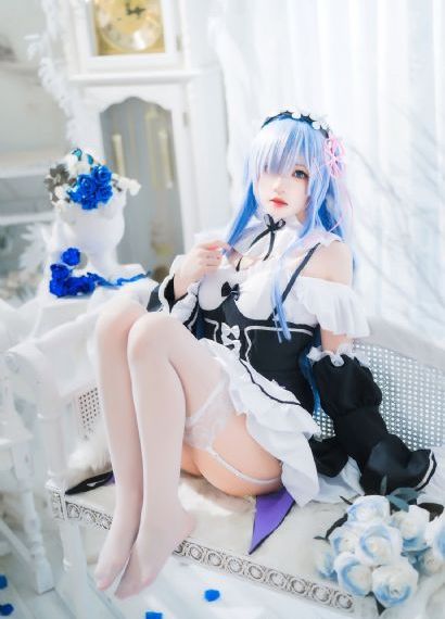 欧美美妇情趣图_BD英语免费观看