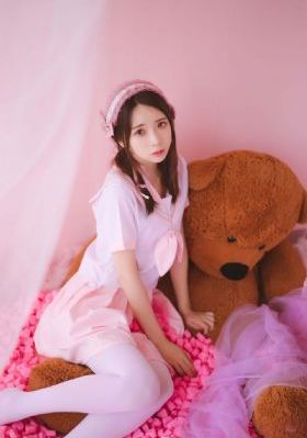 欧美系女包_高清在线视频播放