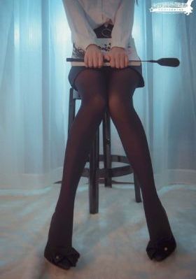 国产女人18毛片水真多l_十万网红美女美酱