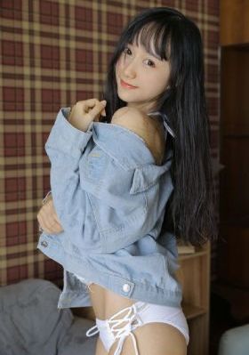 人妻丰满被色诱中文字幕_超清HD在线观看